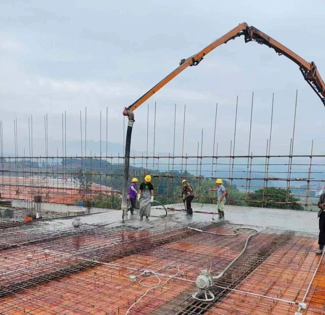 易順建工加速三和循環經濟產業園建設:標準化廠房雛形顯現